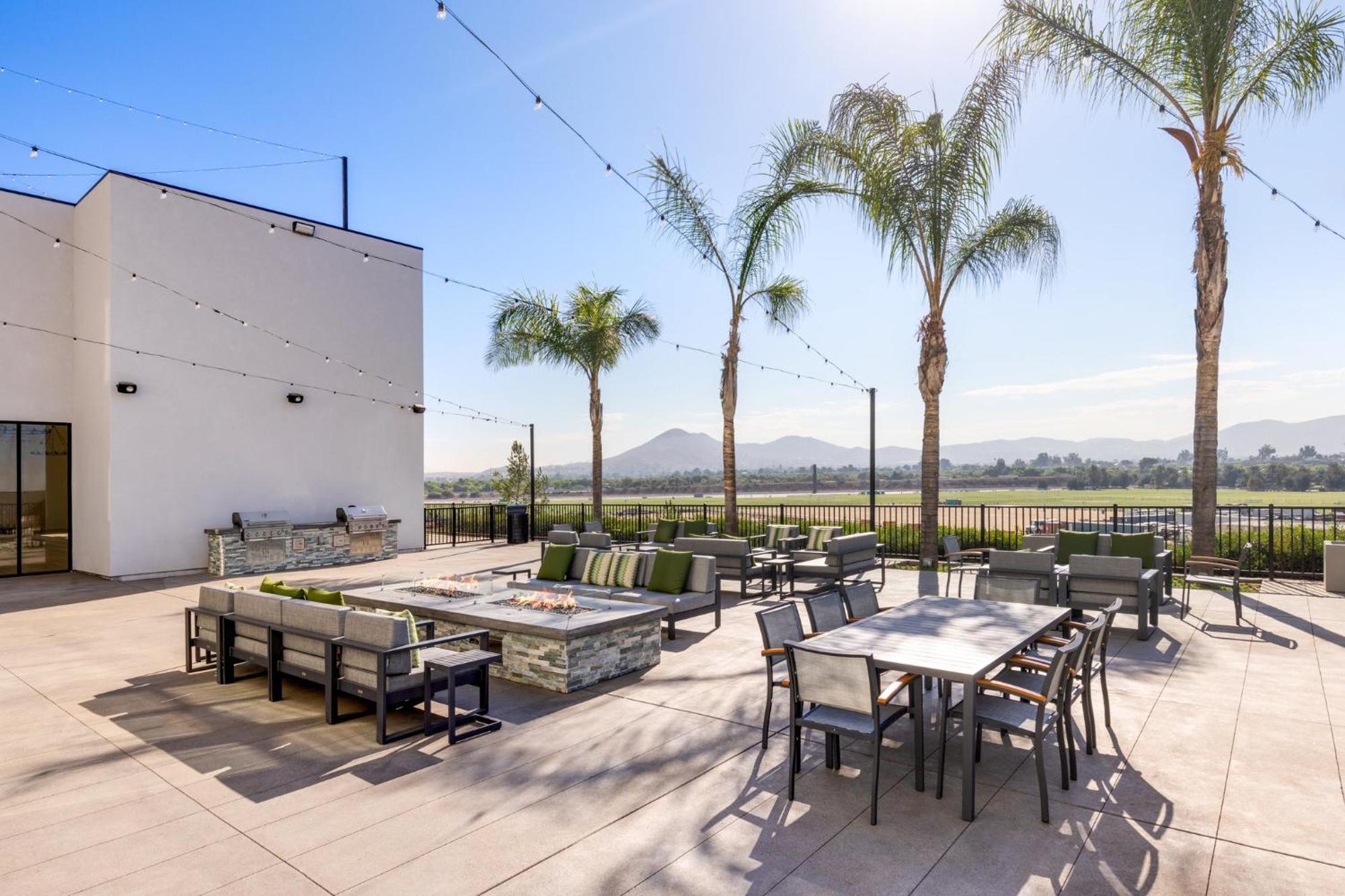 Staybridge Suites Eastvale - Norco By Ihg Buitenkant foto